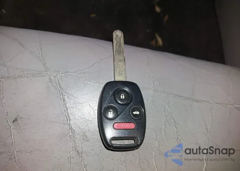 2010 Honda Accord 2.4 Ex-L z USA, uszkodzony, nr VIN 1HGCP2F86AA033793